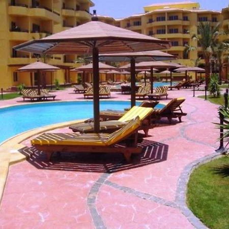 British Resort Apartments Hurghada Exteriör bild