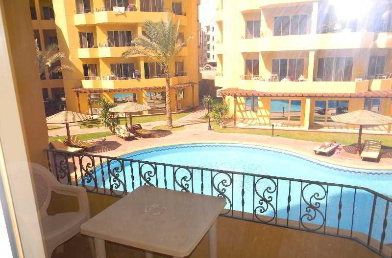 British Resort Apartments Hurghada Exteriör bild