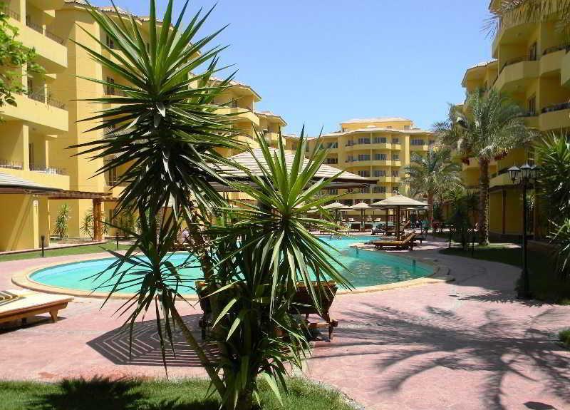 British Resort Apartments Hurghada Exteriör bild